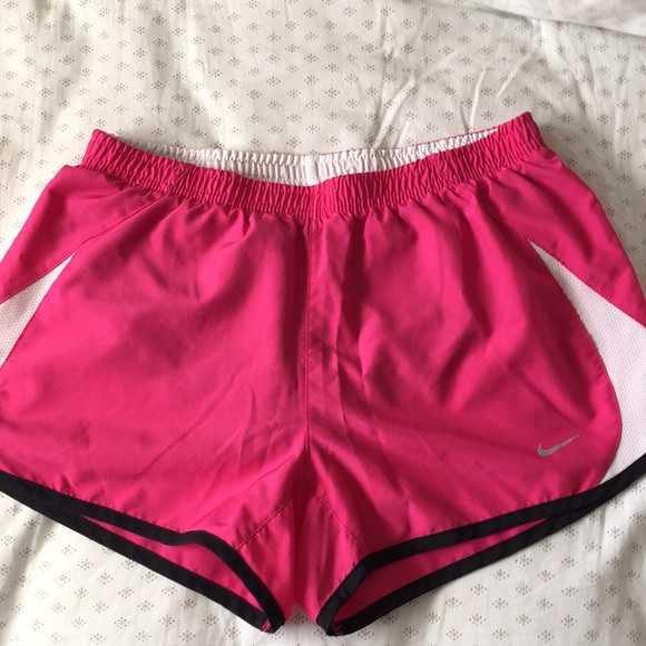 Nike Women’s Running Shorts - Picture 1 of 4